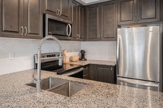 Condo Townhouse for Sale, 721 Lawrence Ave W #70, Toronto, ON