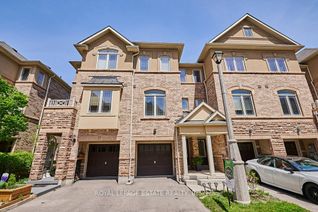 Condo Townhouse for Sale, 6625 Falconer Dr #17, Mississauga, ON