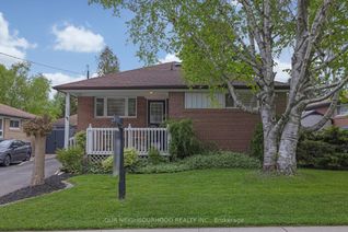 Detached House for Sale, 1002 Centre St N, Whitby, ON