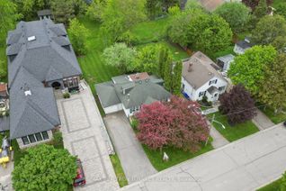 Detached House for Sale, 69 Kennedy St E, Aurora, ON