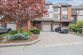 Condo Townhouse for Sale, 1080 Walden Circ #59, Mississauga, ON