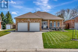 Detached House for Sale, 45 Zoeger Court, Wellesley, ON