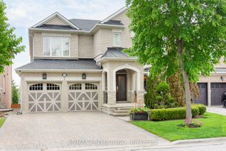 Detached House for Sale, 129 Humber Forest Crt, Vaughan, ON