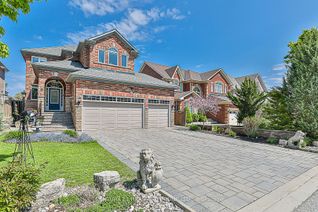 Detached House for Sale, 30 Green Meadow Cres, Richmond Hill, ON