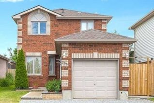 Detached House for Rent, 105 Lougheed Rd E, Barrie, ON