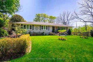 Detached House for Sale, 4306 Lakeshore Rd, Burlington, ON