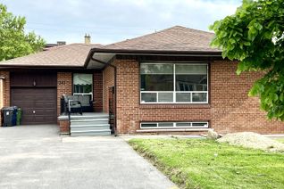 Detached House for Rent, 241 Epsom Downs Dr, Toronto, ON