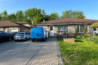 Semi-Detached House for Sale, 40 Madison St, Brampton, ON