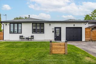 Detached House for Sale, 900 Lynx Ave, Pickering, ON