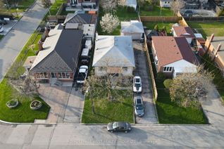 Detached House for Rent, 34 Bunnell Cres #Lower 2, Toronto, ON