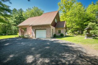 Detached House for Sale, 72 KENNER Crt, Tweed, ON