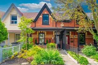 Freehold Townhouse for Sale, 15 Crocker Ave, Toronto, ON