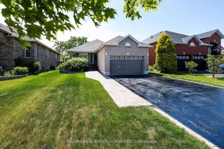 Detached House for Rent, 36 Padfield Dr, Clarington, ON