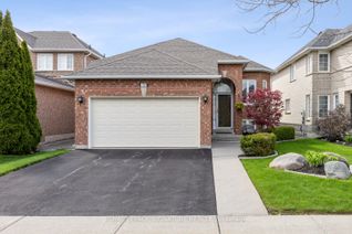 Bungalow for Sale, 17 Wildflower Dr, Richmond Hill, ON