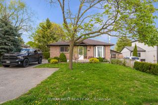 Bungalow for Sale, 241 Letitia St, Barrie, ON