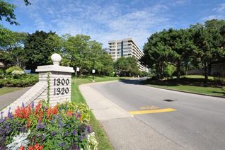 Condo Apartment for Sale, 1320 Mississauga Valley Blvd #917, Mississauga, ON