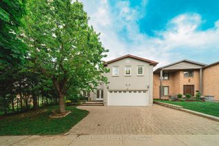 Detached House for Sale, 151 Old Surrey Lane, Richmond Hill, ON