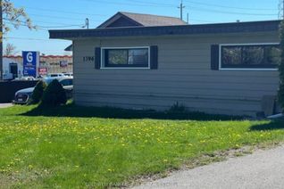 Bungalow for Rent, 1396 Wilson Rd N #1, Oshawa, ON