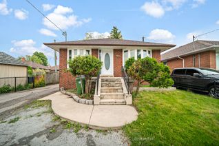 Detached House for Sale, 259 Tower Dr, Toronto, ON