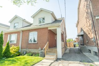 Property for Sale, 30 Rowntree Ave, Toronto, ON
