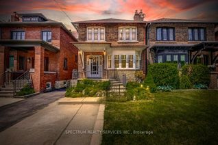 House for Sale, 10 Valleyview Gdns, Toronto, ON