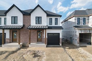 Townhouse for Sale, 147 Scotts Dr #36, Lucan Biddulph, ON