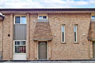 Condo Townhouse for Sale, 40 Rexdale Blvd #31, Toronto, ON