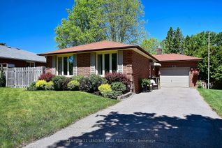 Detached House for Sale, 49 Munro Cres, Uxbridge, ON
