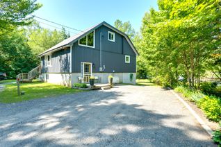 Detached House for Sale, 954 Dickie Lake Rd, Lake of Bays, ON