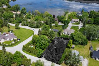 Bungalow for Sale, 44 Woods Ave, Kawartha Lakes, ON