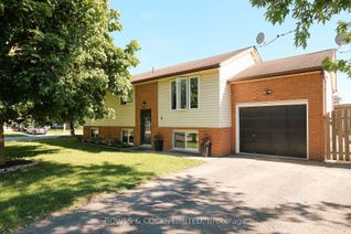 Bungalow for Sale, 1 Milford Gate, Peterborough, ON