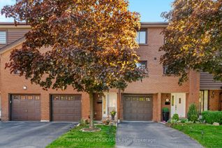 Condo Townhouse for Sale, 4230 Fieldgate Dr #40, Mississauga, ON