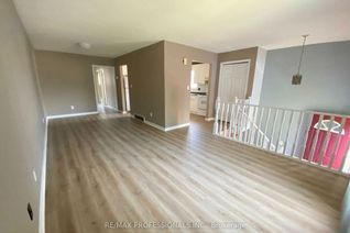 Bungalow for Rent, 33 Woodland Dr #Upper, Welland, ON