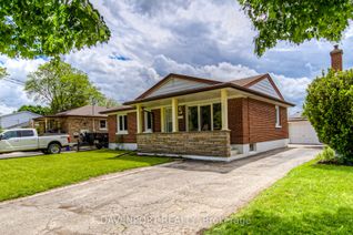 Bungalow for Sale, 17 Suffolk Ave, Kitchener, ON