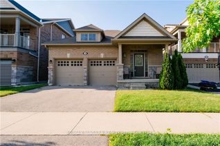 Detached House for Sale, 18 Angela Cres, Niagara-on-the-Lake, ON