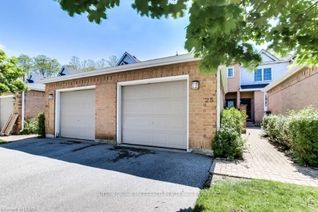 Condo Townhouse for Sale, 1570 Richmond St #25, London, ON