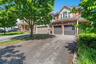 Detached House for Sale, 1105 Centre St S, Whitby, ON