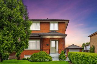 Detached House for Sale, 112 Lawnside Dr, Toronto, ON