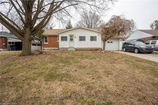 Bungalow for Sale, 33 John St, Chatham-Kent, ON