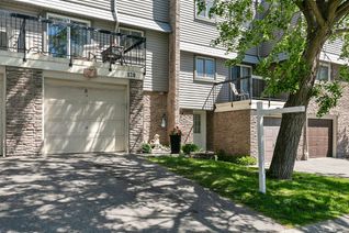 Condo Townhouse for Sale, 2315 Bromsgrove Rd #120, Mississauga, ON