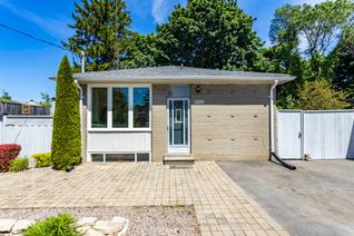 Bungalow for Sale, 1039 Wardman Cres, Whitby, ON