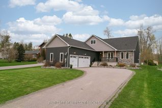Bungalow for Sale, 244 Lakeshore Rd W, Oro-Medonte, ON