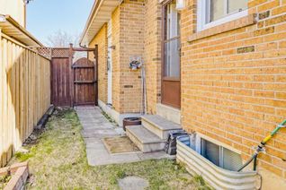Detached House for Sale, 84 Simmons Blvd, Brampton, ON