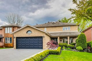 Detached House for Sale, 35 Mackay Dr, Richmond Hill, ON