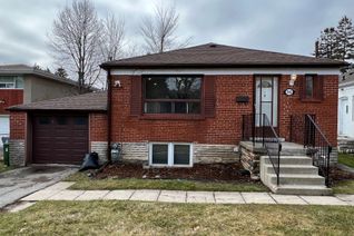 Bungalow for Rent, 36 Cobden St, Toronto, ON