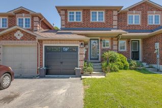 Freehold Townhouse for Sale, 11 Lion's Gate Blvd, Barrie, ON