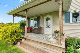Detached House for Sale, 555 S Big Island Rd, Prince Edward County, ON
