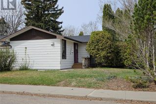 Detached House for Sale, 1450 East Heights, Saskatoon, SK