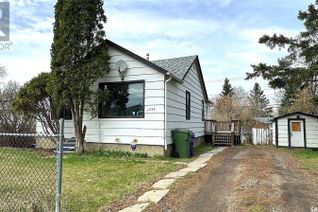 Bungalow for Sale, 1434 13th Street W, Prince Albert, SK