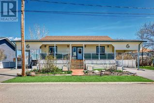 Detached House for Sale, 338 4a Street, Stirling, AB